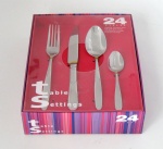 STAINLESS STEEL CUTLERY SET